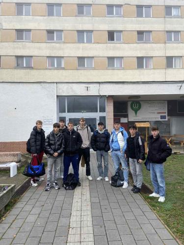 1885d27f-c4c2-4c32-8e89-8b41c3ae264d