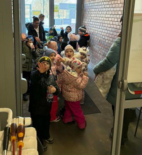 e56af134-5a4b-4491-bd17-05b3ea70c6fd